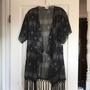 NWT Black and White Monroe - LuLaRoe